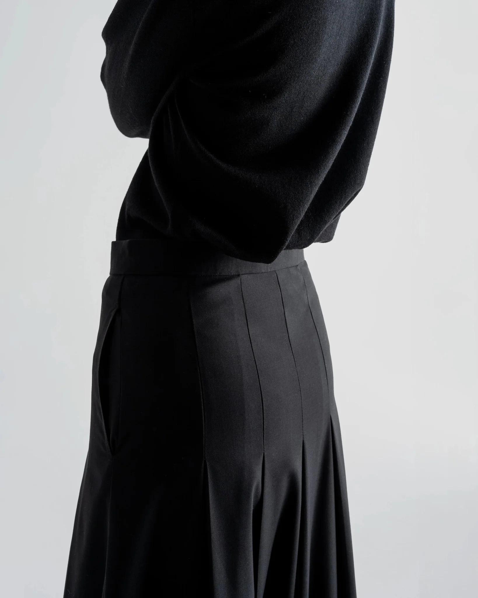 BASE SKIRT - Image 4